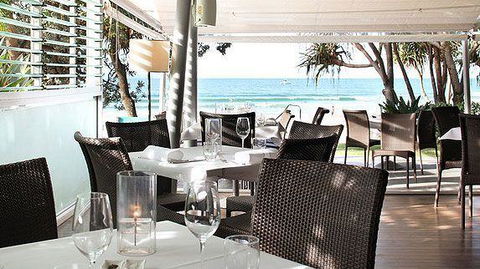 Sails Beach Restaurant & Bar - New South Wales Tourism  11