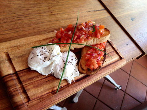 3 Beans - New South Wales Tourism  0