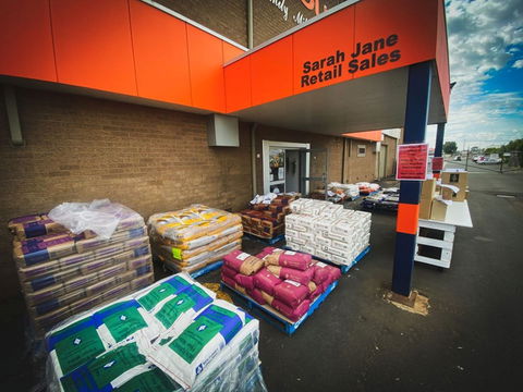 Sarah Jane Fine Foods:  Open Monday - Friday - New South Wales Tourism  0