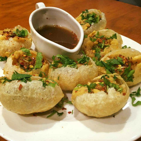 Khushboo - New South Wales Tourism  0
