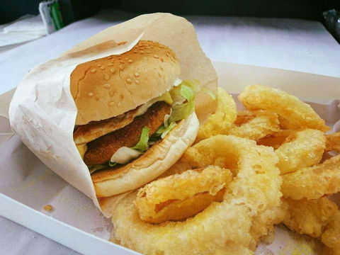 Monty Fish & Chips - New South Wales Tourism  0