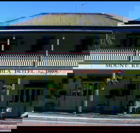 Mount Kembla Village Hotel - New South Wales Tourism 