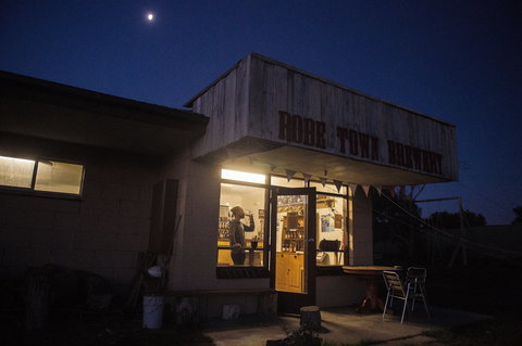 Robe Town Brewery - New South Wales Tourism  0