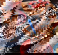 Jacaranda Coffee Lane - New South Wales Tourism 