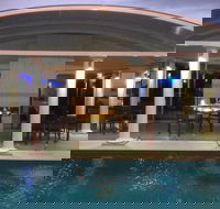 S-Que - New South Wales Tourism 