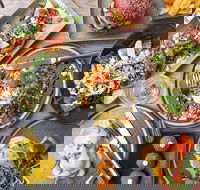 The Stonez Restaurant - New South Wales Tourism 