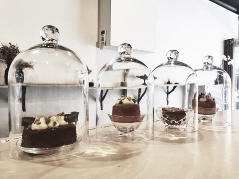 EITHER OR - New South Wales Tourism  0