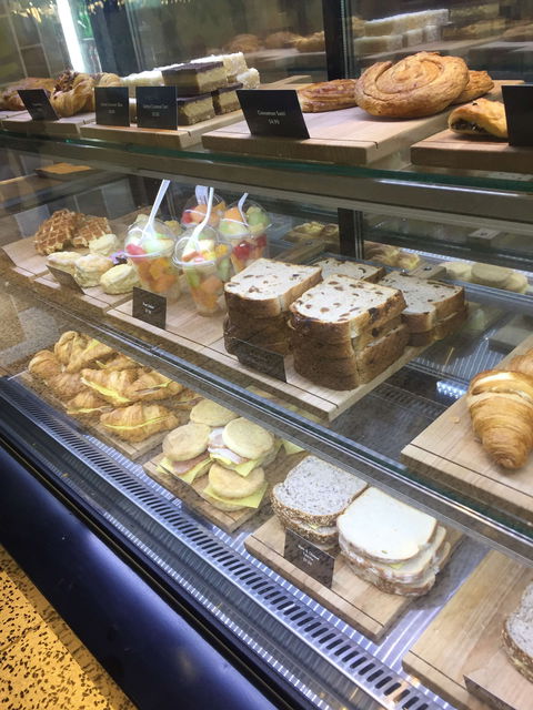 Sixpence Pies - New South Wales Tourism  0