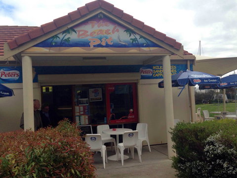 The Beach Pit - New South Wales Tourism  0