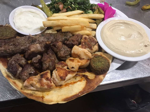 Gada's Big Bite - New South Wales Tourism  0