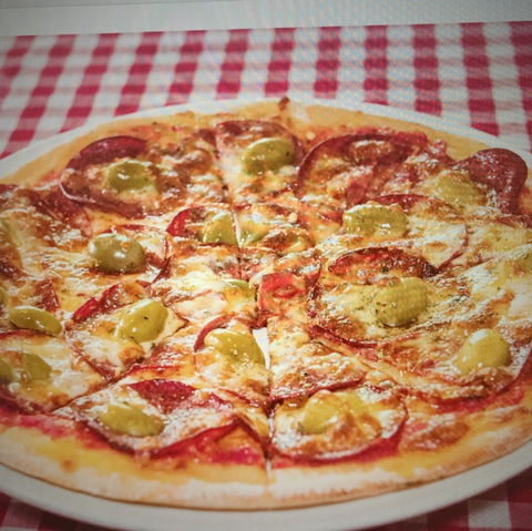 Lucky's Pizzeria - New South Wales Tourism  0