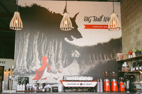 Whitey's Seafood - New South Wales Tourism  0