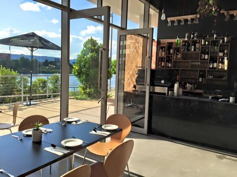 Alfresco Pizzeria & Wine Bar - New South Wales Tourism  3
