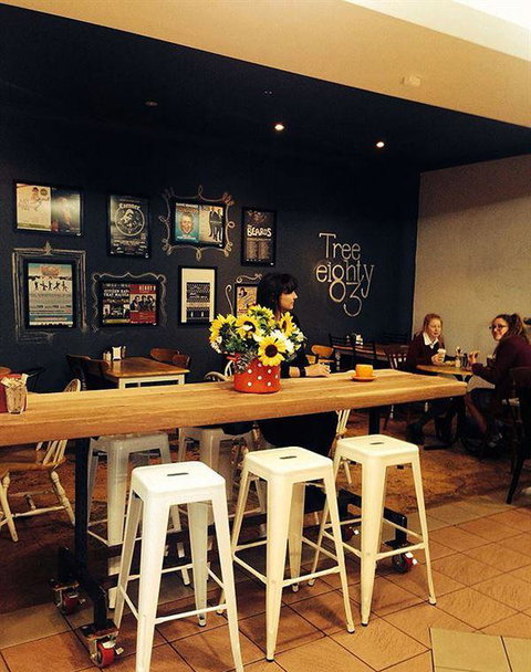 Tree Eighty3 - New South Wales Tourism  1