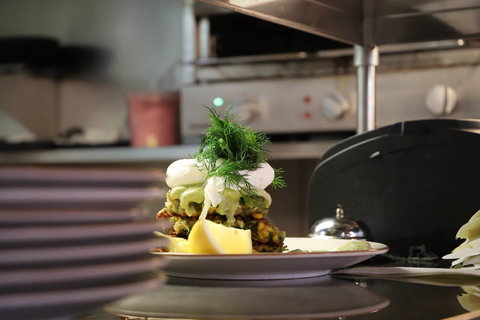 Long Lost Friend - New South Wales Tourism  1