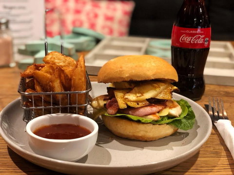 Fibonacci Coffee Rutherford - New South Wales Tourism  1