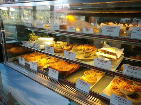 Freddy Fuddpukka's - New South Wales Tourism  0
