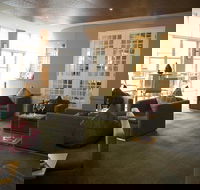 M Bar and Terrace - Mercure Sydney Parramatta - New South Wales Tourism 
