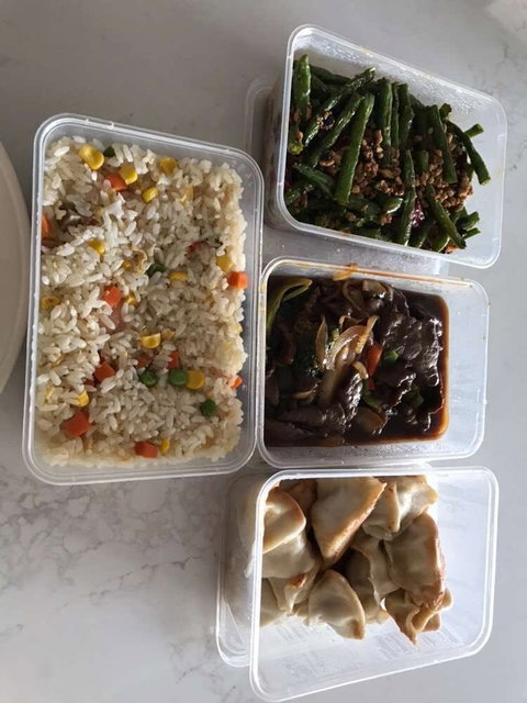 Zakis Fish & Grill - New South Wales Tourism  0