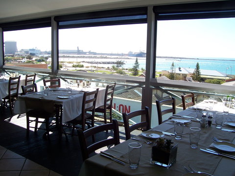 HarbourView Restaurant And Bar - New South Wales Tourism  0