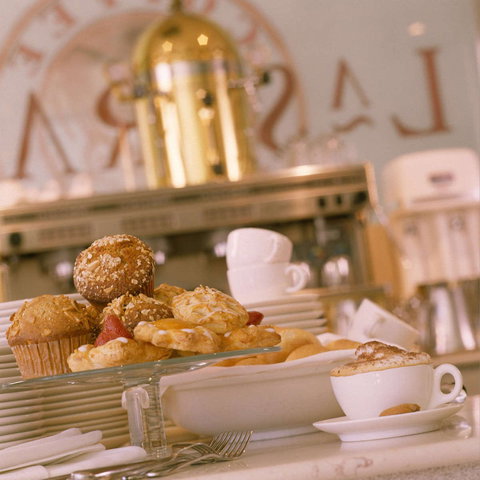 La Strada At The Hyatt Regency - New South Wales Tourism  0