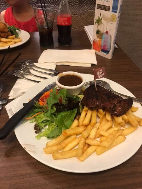 DOOLEYS Waterview Club - New South Wales Tourism  0