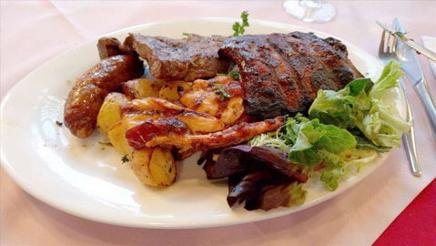 Rosewood Cottage Steakhouse - New South Wales Tourism  0