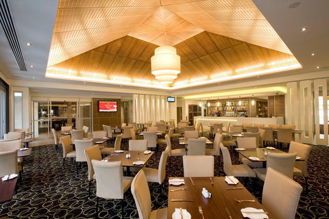 The Barker Hotel - New South Wales Tourism  1