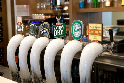 The Barker Hotel - New South Wales Tourism  2