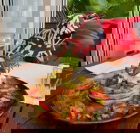 Underground Palm Cove - New South Wales Tourism 