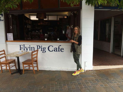 Flying Pig Cafe - New South Wales Tourism  0