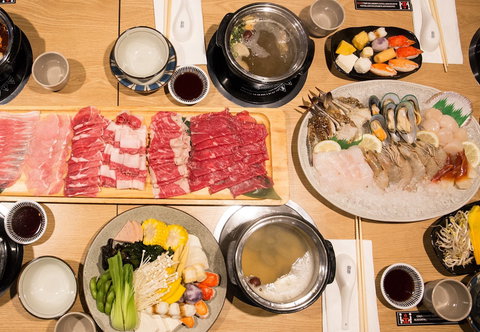 Hot Pot 328 - New South Wales Tourism  0
