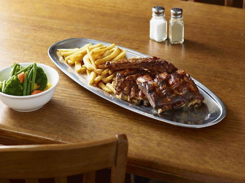 Outback Jacks - New South Wales Tourism  0