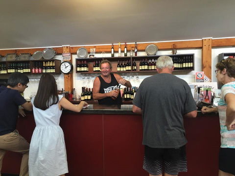Petersons Wines On Broke Road - New South Wales Tourism  2
