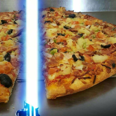Centrepoint Pizza - New South Wales Tourism  0