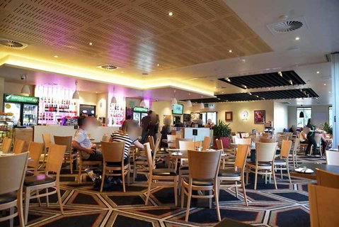 Angle Vale Tavern - New South Wales Tourism  0