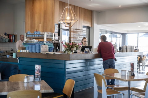 Ballarat Yacht Club - New South Wales Tourism  0