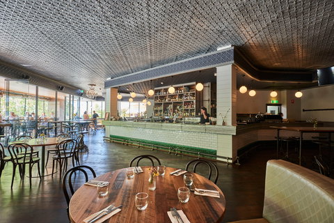 Mayfair Lane Pub And Dining Room - New South Wales Tourism  0