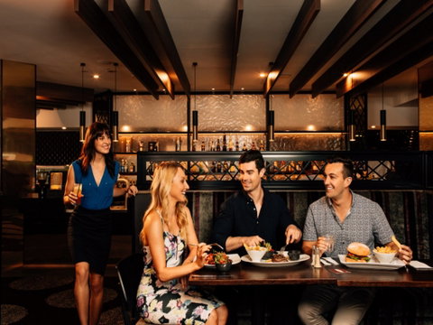 Steelers Leagues Club - New South Wales Tourism  2