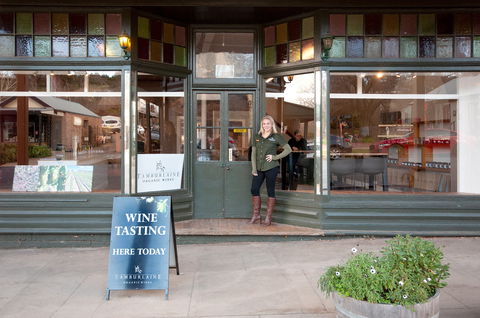Tamburlaine Organic Wines Millthorpe Cellar Door - New South Wales Tourism  0