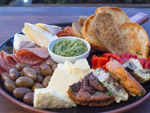 European Cafe - New South Wales Tourism  15