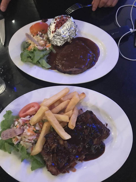 The Deck Steakhouse - New South Wales Tourism  1