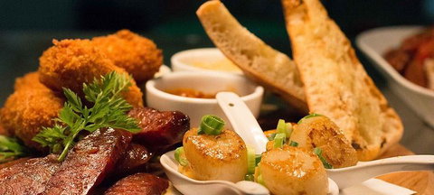 De Vito Waterfront - New South Wales Tourism  0