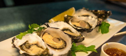 De Vito Waterfront - New South Wales Tourism  1