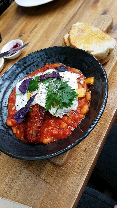 Thirty Three Cups - New South Wales Tourism  4