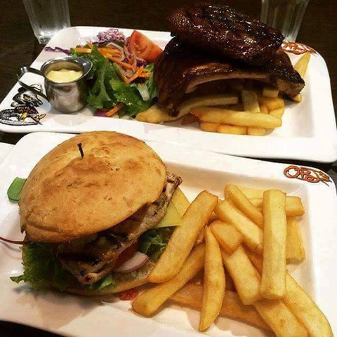 Outback Jacks Bar & Grill - New South Wales Tourism  1