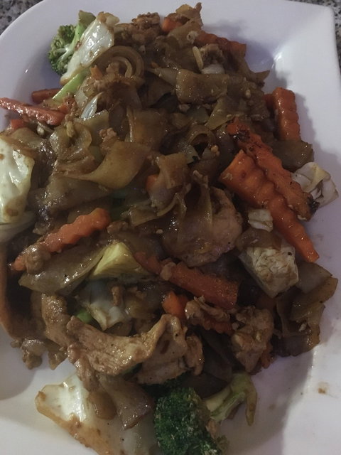 Thai Sandgate - New South Wales Tourism  3