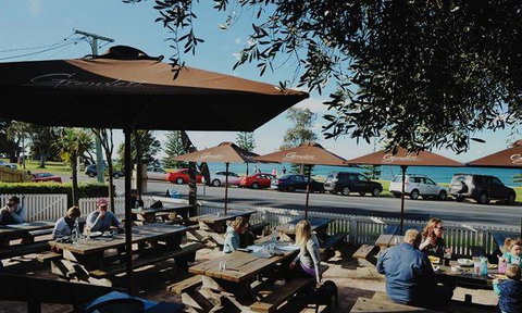 The Surf Club Bribie Island - New South Wales Tourism  7