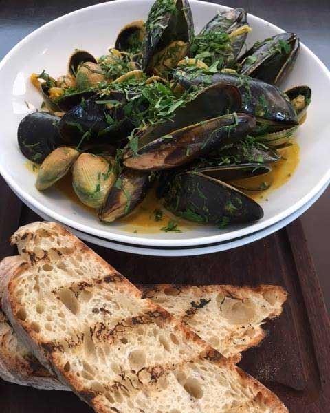 Ebden & Olive - New South Wales Tourism  11