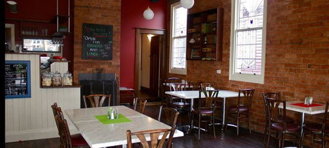 The Apple Tree Cafe - New South Wales Tourism  0